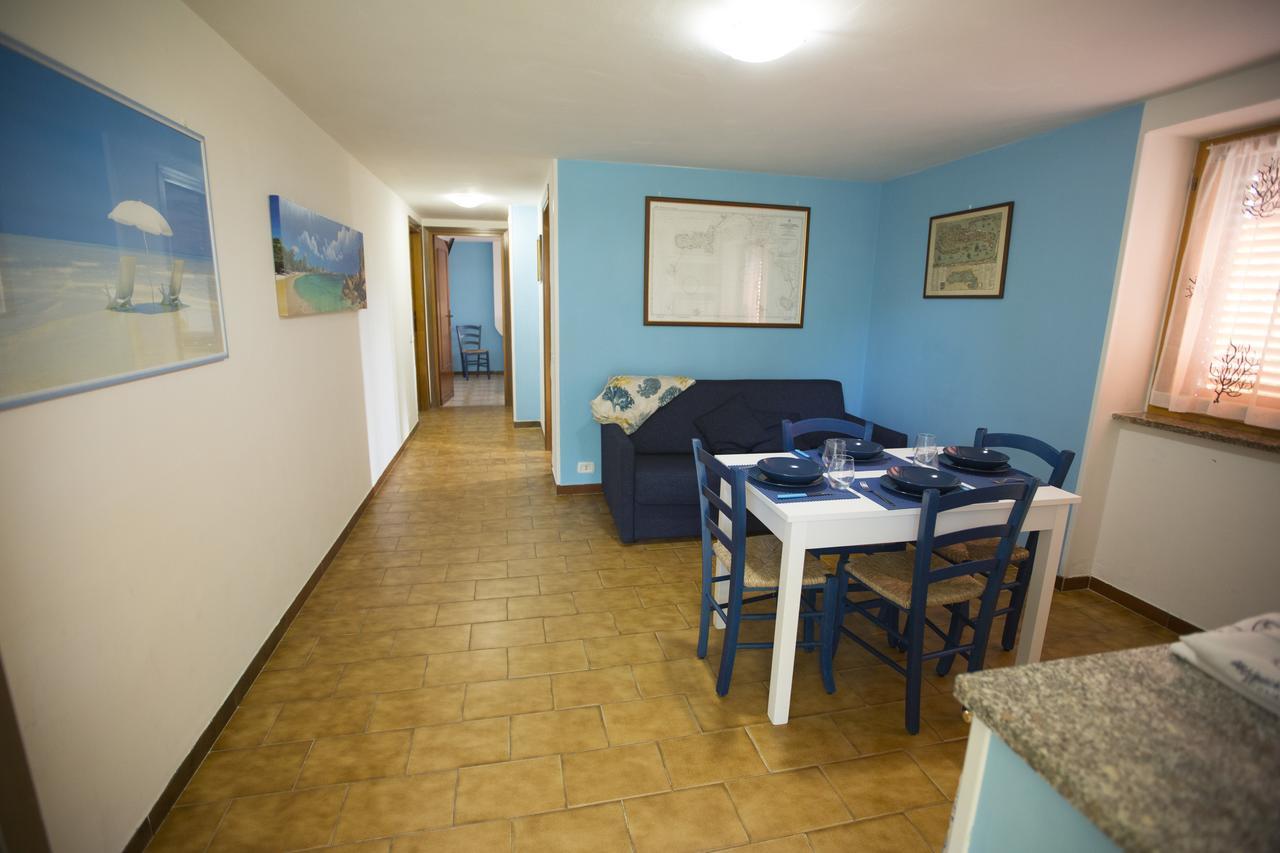 Appartamento In Villa Valentini, Fronte Mare, Giardino E Parcheggio Privato, Wifi, Dotato Di Tutti I Confort, Nel Golfo Di Gaeta Minturno Exterior foto